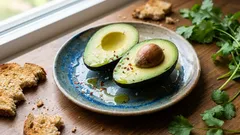 Wie man eine harte Avocado in 1 Minute „reifen“ lässt: ein schneller Trick, wenn es wirklich nötig ist